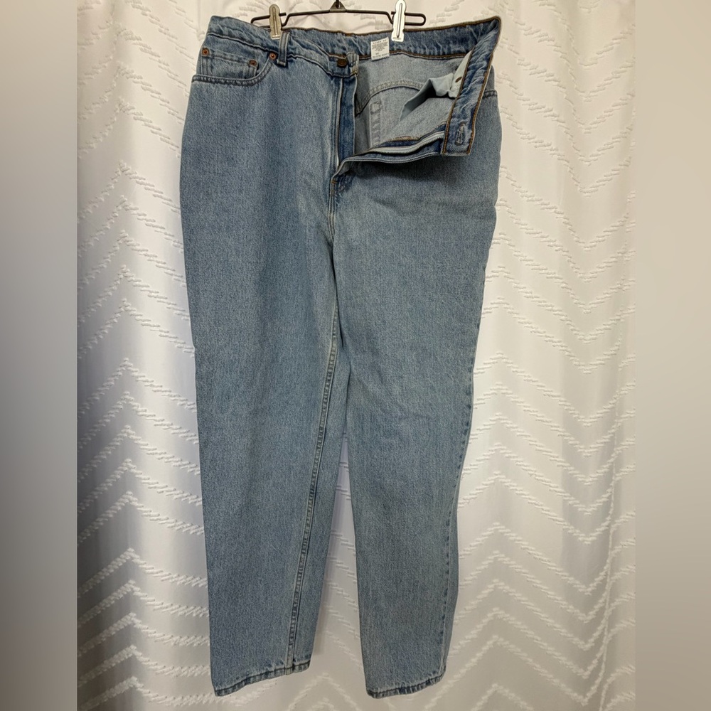 Levi's Light Blue Straight Leg 550 Jeans